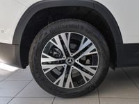 Gebraucht Mercedes GLB200 Advanced 150 PS (110 kW) 2023 Weiss / polarweiß SUV