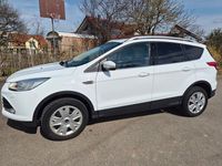 Gebraucht Ford Kuga Trend 120 PS (88 kW) 2016 Weiß SUV
