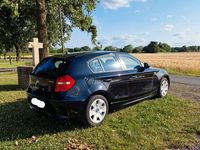 Gebraucht BMW 116 122 PS (89 kW) 2010 Schwarz Kleinwagen