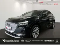 Gebraucht Audi Q4 e-tron Advanced 150 kW (204 PS) 2023 Mythosschwarz metallic SUV