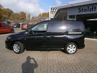 Second-hand VW Caddy Basis 116 CP (85 kW) 2025 Negru Monovolum