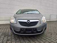 Używany Opel Meriva Active 120 KM (88 kW) 2013 Brązowy Minivan