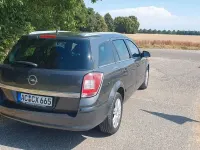 Gebraucht Opel Astra Edition 110 PS (80 kW) 2010 Grau Limousine