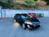 Gebraucht Ford Focus 120 PS (88 kW) 2020 Schwarz Kombi