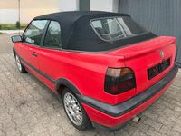 Second-hand VW Golf 90 CP (66 kW) 1994 Roșu Cabrio