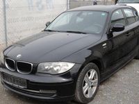 Gebraucht BMW 118 143 PS (105 kW) 2011 Schwarz Kleinwagen