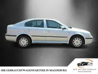Gebraucht Skoda Octavia Ambiente 110 PS (80 kW) 2001 Silber Limousine