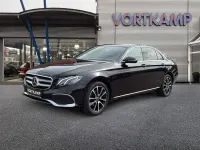 Gebraucht Mercedes E220 Avantgarde 194 PS (142 kW) 2018 Obsidianschwarz (metallic) Limousine