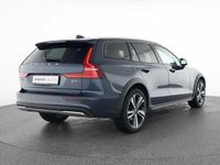 Gebraucht Volvo V60 CC 145 PS (106 kW) 2023 Kombi