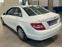 Second-hand Mercedes C200 136 CP (100 kW) 2011 Alb Berlinǎ
