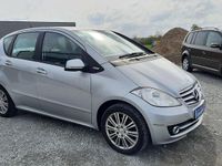 Gebraucht Mercedes A150 95 PS (69 kW) 2009 Silber Kleinwagen