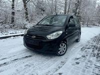 Gebraucht Hyundai i10 65 PS (47 kW) 2013 Schwarz Kleinwagen