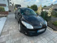 Gebraucht Renault Mégane III 106 PS (77 kW) 2012 Braun Limousine