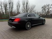 Gebraucht Mercedes E220 194 PS (142 kW) 2016 Schwarz Limousine