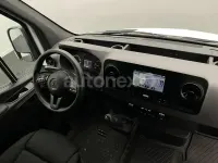 Używany Mercedes Sprinter 143 KM (105 kW) 2020 Biały Van