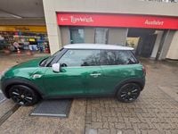Gebraucht Mini Cooper SE Classic 135 kW (184 PS) 2020 Grün Kleinwagen