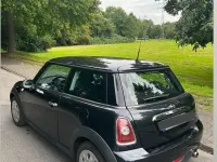 Gebraucht Mini ONE 95 PS (69 kW) 2008 Schwarz Kleinwagen