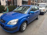 Gebraucht Kia Rio 97 PS (71 kW) 2005 Blau Kleinwagen