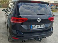 Gebraucht VW Touran Highline 190 PS (139 kW) 2017 Schwarz Van / Kleinbus