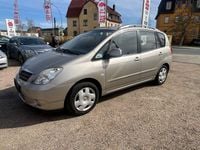 Gebraucht Toyota Corolla Verso 110 PS (80 kW) 2004 Gold Van / Kleinbus