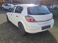 Gebraucht Opel Astra 90 PS (66 kW) 2010 Weiß Kleinwagen