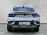 Gebraucht Renault Arkana Techno 145 PS (106 kW) 2024 Weiß SUV