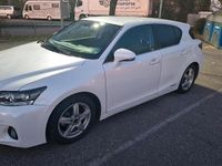 Gebraucht Lexus CT200h 96 PS (70 kW) 2011 Weiß Kombi