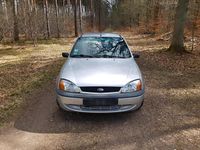 Używany Ford Fiesta 59 KM (43 kW) 2002 Srebrny Hatchback
