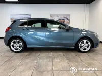 Gebraucht Mercedes A180 Style 122 PS (89 kW) 2013 Blau Limousine