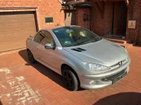Gebraucht Peugeot 206 CC 109 PS (80 kW) 2005 Silber Cabrio