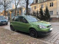 Gebraucht Ford Fiesta 80 PS (58 kW) 2007 Grün Kleinwagen