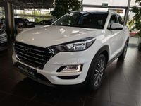 gebraucht Hyundai Tucson Advantage 2WD KLIMA NAV SHZ PDC ALU