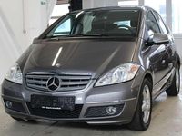 Gebraucht Mercedes A160 95 PS (69 kW) 2010 Mountaingrau  met. Kleinwagen