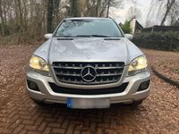 Gebraucht Mercedes ML320 224 PS (164 kW) 2008 Silber SUV