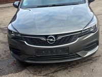 Gebraucht Opel Astra 131 PS (96 kW) 2020 Grau Limousine