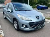 Gebraucht Peugeot 207 Premium 95 PS (69 kW) 2010 Bleu inari Kleinwagen