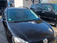 Gebraucht VW Golf VI Match 105 PS (77 kW) 2013 Schwarz Kleinwagen
