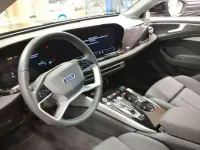 Gebraucht Audi A6 Sport 204 PS (150 kW) 2025 Schwarz Kombi