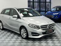 Gebraucht Mercedes B180 122 PS (89 kW) 2017 Silber Van / Kleinbus