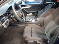 Gebraucht Audi A4 Advanced 204 PS (150 kW) 2024 Navarrablau metallic Kombi
