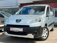 Gebraucht Peugeot Partner Tepee Tendance 98 PS (72 kW) 2011 Grau Van / Kleinbus