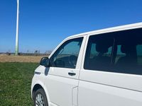 Second-hand VW Multivan 150 CP (110 kW) 2021 Alb Monovolum