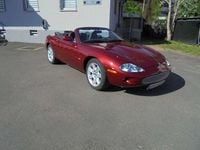 Używany Jaguar XK8 284 KM (208 kW) 1998 Czerwony Kabriolet