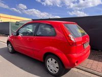 Gebraucht Ford Fiesta Style 60 PS (44 kW) 2008 Rot Kleinwagen