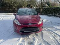 Gebraucht Ford Fiesta 97 PS (71 kW) 2009 Rot Kleinwagen