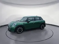 Gebraucht Mini ONE Classic 102 PS (75 kW) 2021 Grün Kleinwagen