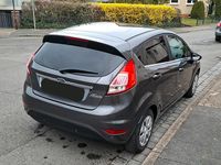 Gebraucht Ford Fiesta Titanium 95 PS (69 kW) 2017 Grau Kleinwagen