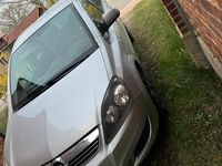 Gebraucht Opel Zafira 140 PS (102 kW) 2010 Silber Van / Kleinbus