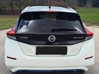 Gebraucht Nissan Leaf Tekna 110 kW (150 PS) 2019 Weiß Kleinwagen