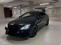 Gebraucht Mercedes E200 AMG 184 PS (135 kW) 2015 Schwarz Coupé